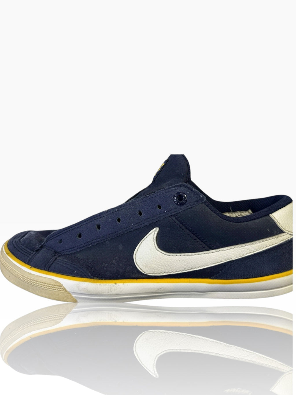 Vintage Nike Sweet Classic Low – Navy Blue / Yellow Streak
