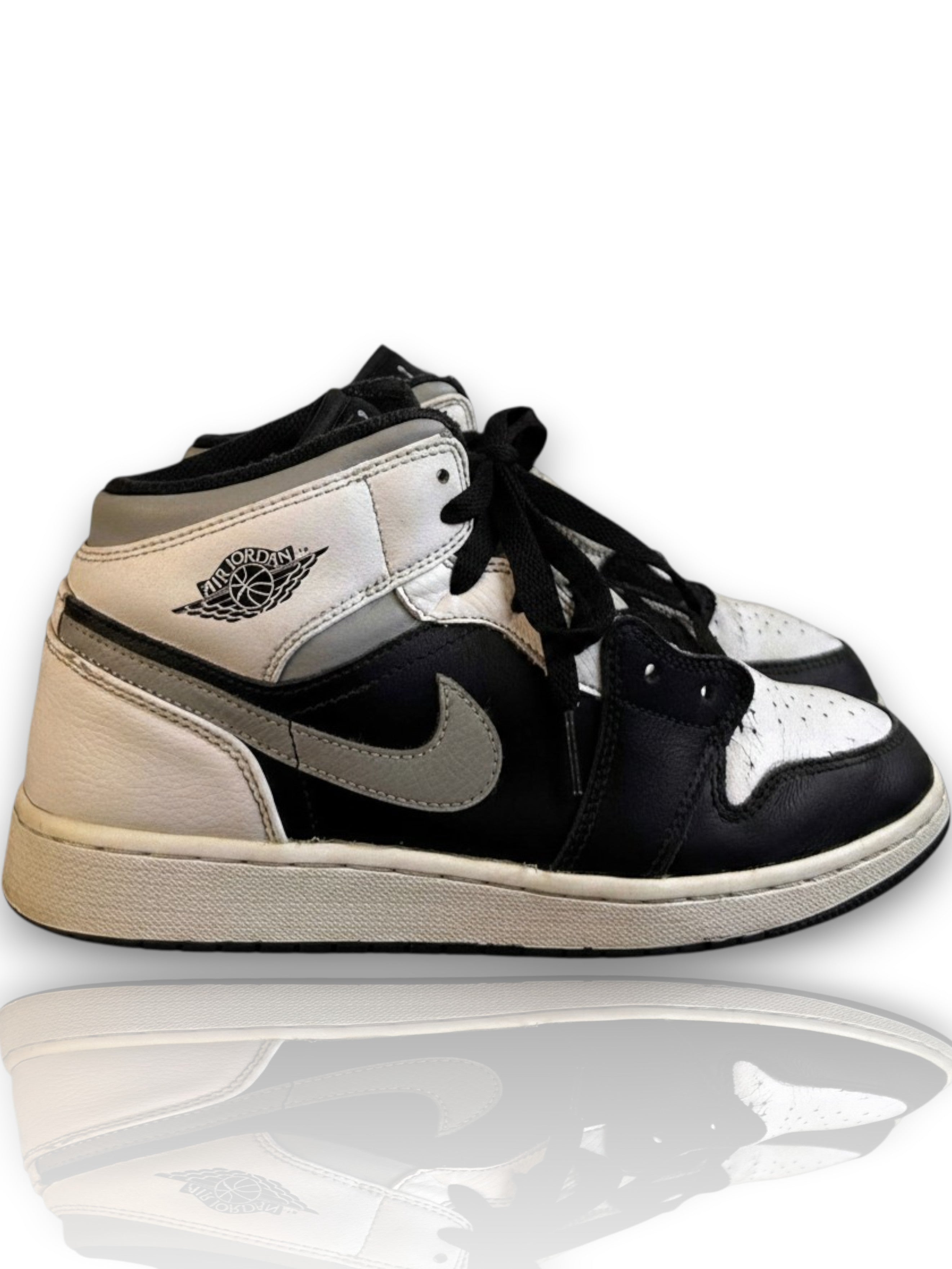 Air Jordan 1 Mid 'White Shadow