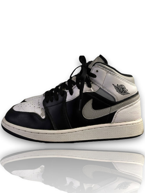 Air Jordan 1 Mid 'White Shadow