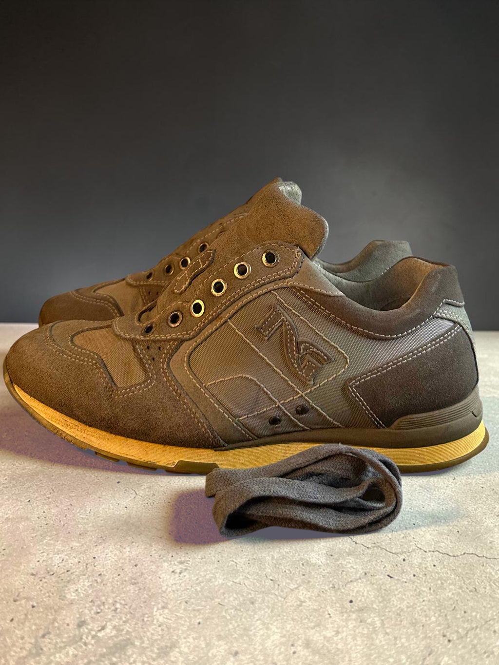NERO GIARDINI ITALIAN LUXURY RUNNER SNEAKERS – EARTHY BROWN