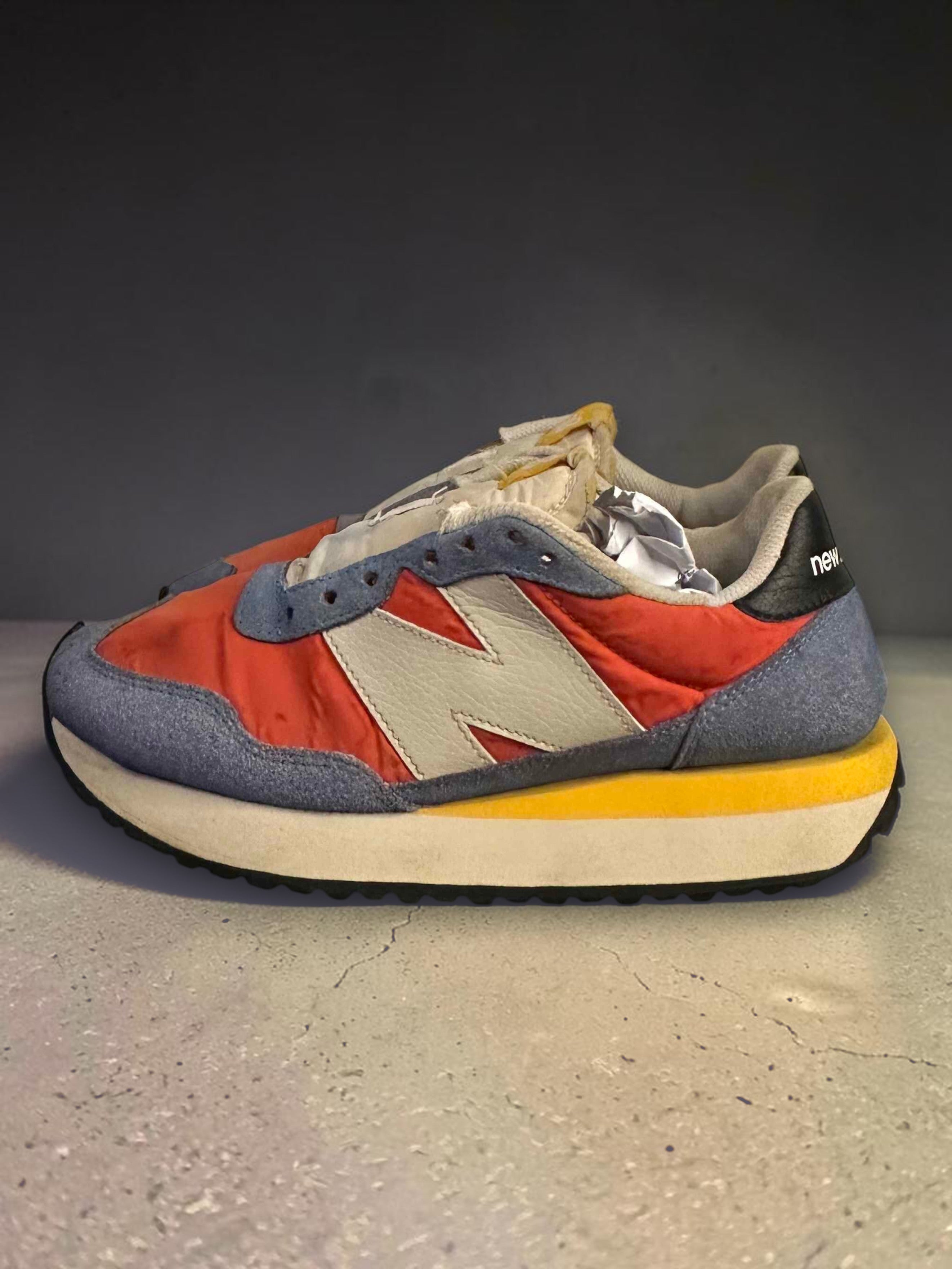 NEW BALANCE 237 RETRO RUNNERS