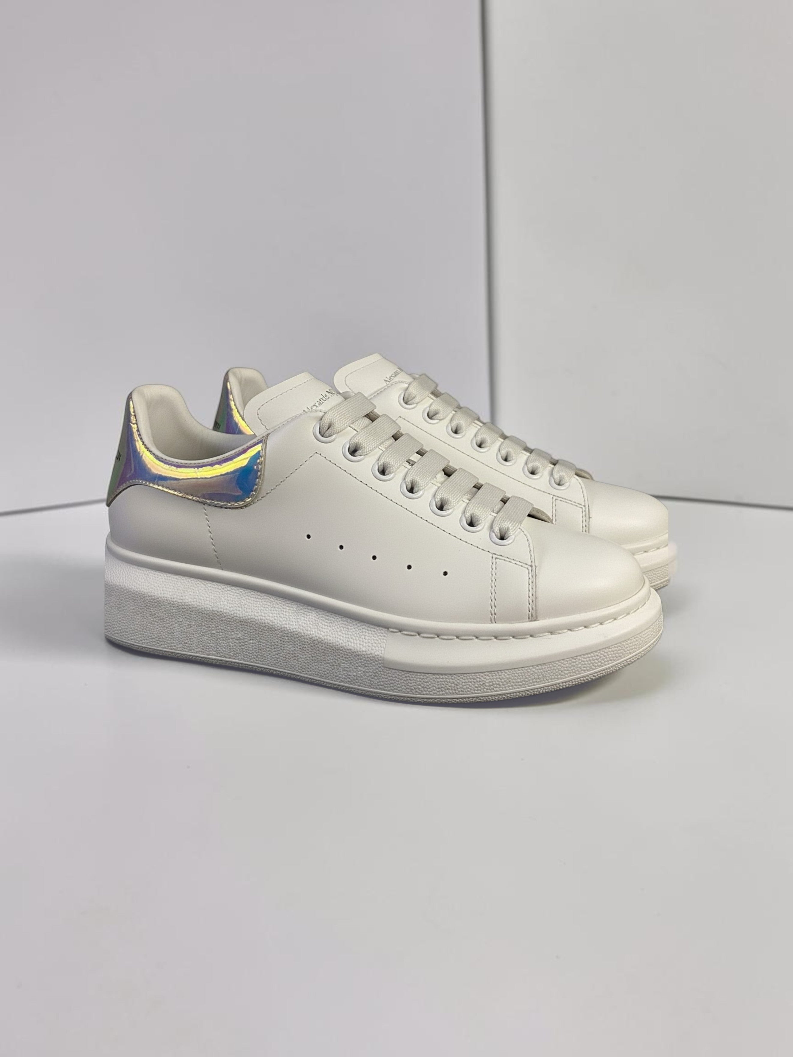 ALEXANDER MCQUEEN OVERSIDE SNEAKERS