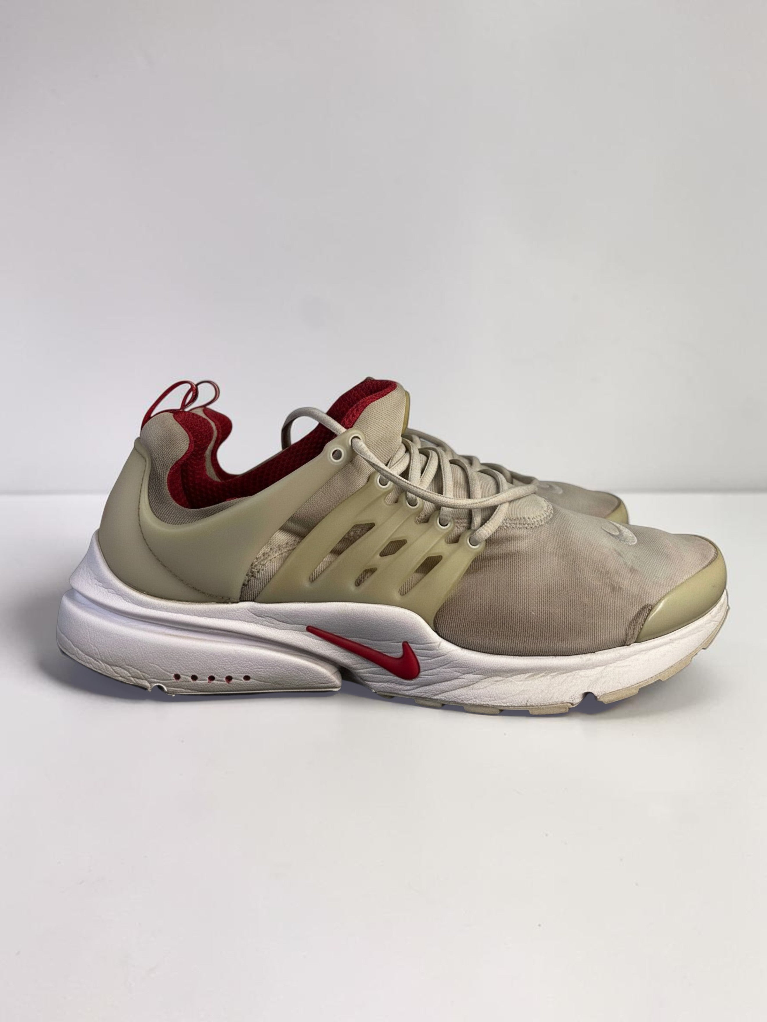 NIKE AIR PRESTO – LIGHT BONE