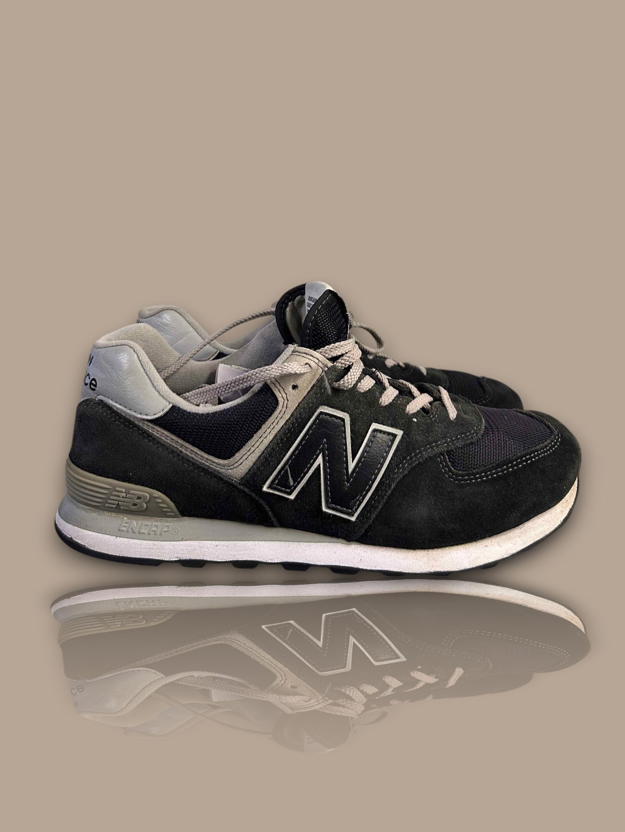 NEW BALANCE 574 "CLASSIC" RUNNERS